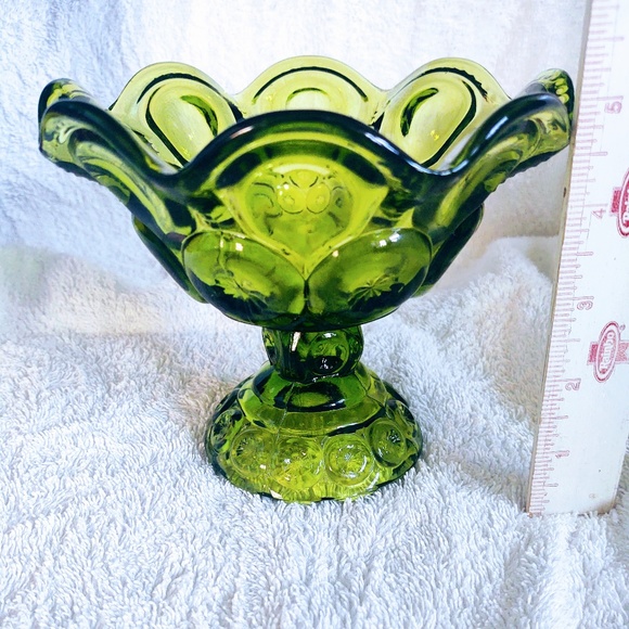 Vintage L. E. Smith Green Glass Footed Compote/Candy/Nut Dish Moon & Stars/MCM - Picture 13 of 16